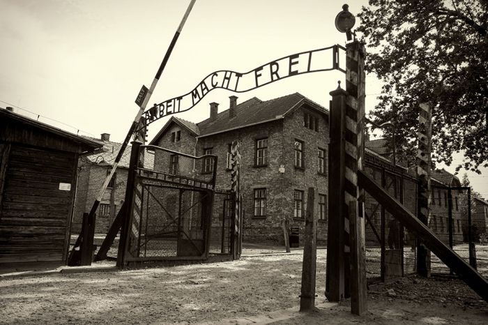 Wystawa historyczna: Konzentrationslager Auschwitz