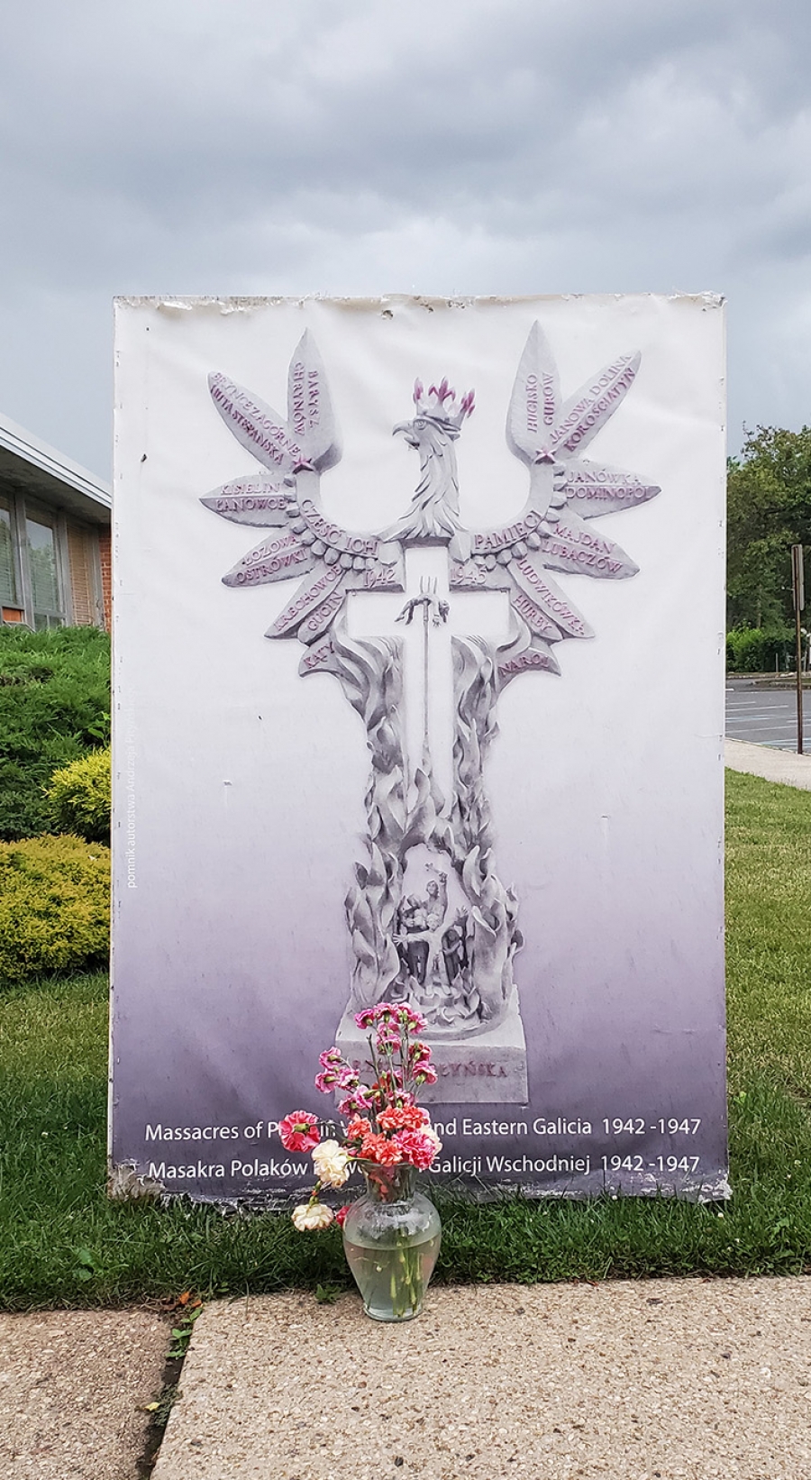 uroczystość upamiętniającą ofiary Ludobójstwa Polaków na Wołyniu i w Małopolsce Wschodniej dokonanego przez ludność ukraińską w latach 1939 - 1947